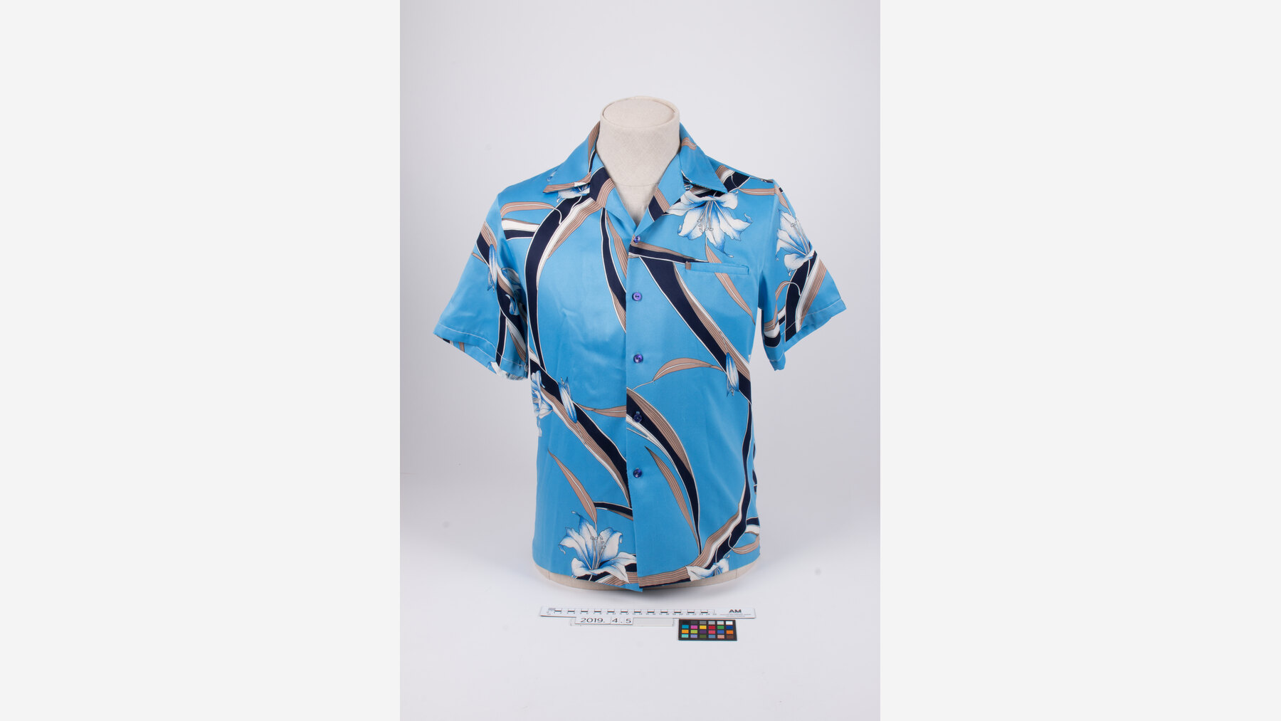 Pattern-Matched Aloha Shirts for Buyers