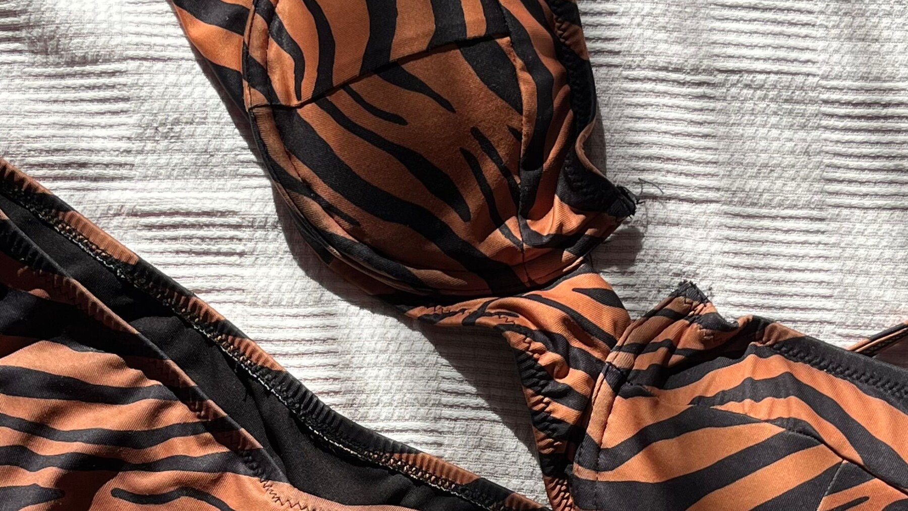 custom swimwear manufacturer USA: Aloha & Co vs Lefty