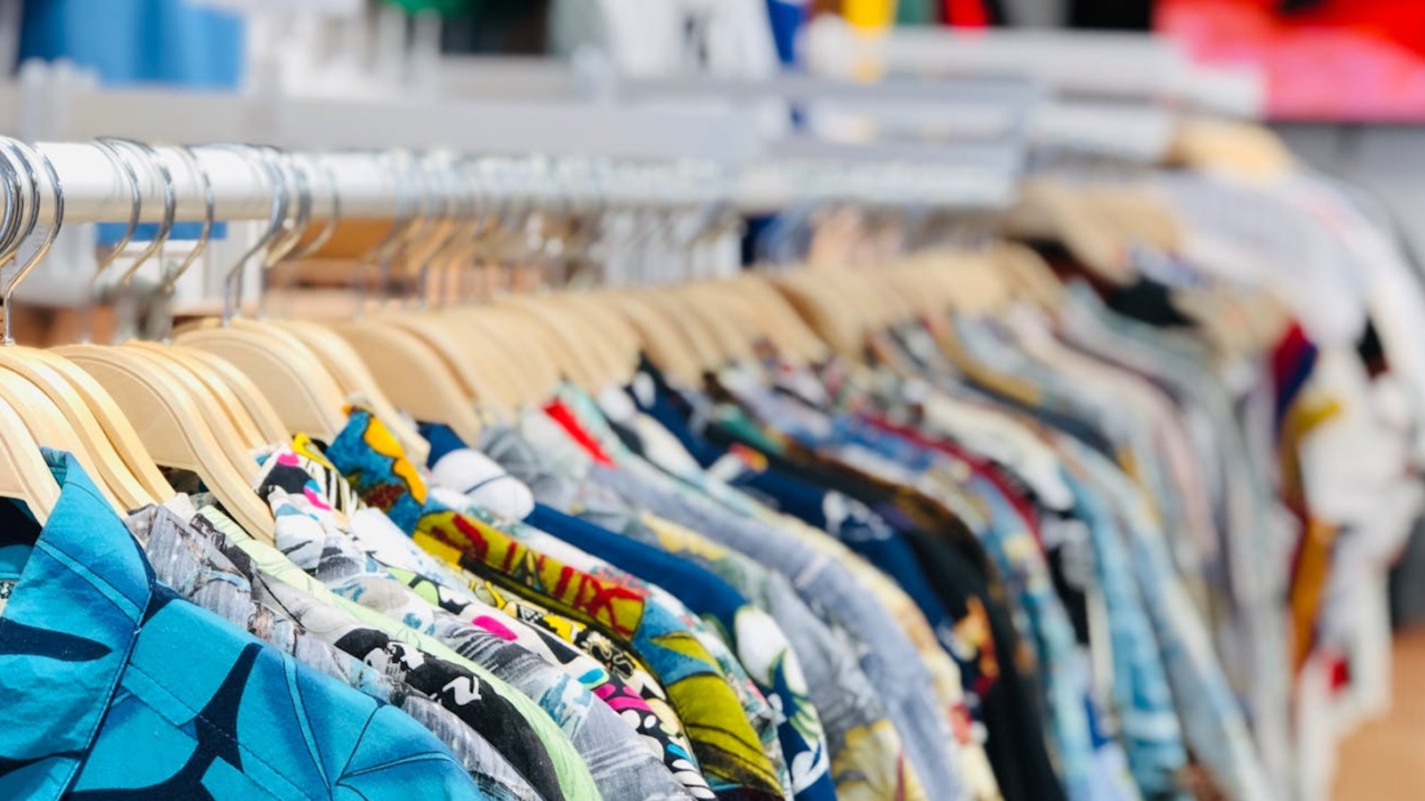 10 Best Custom Aloha Shirt Manufacturers